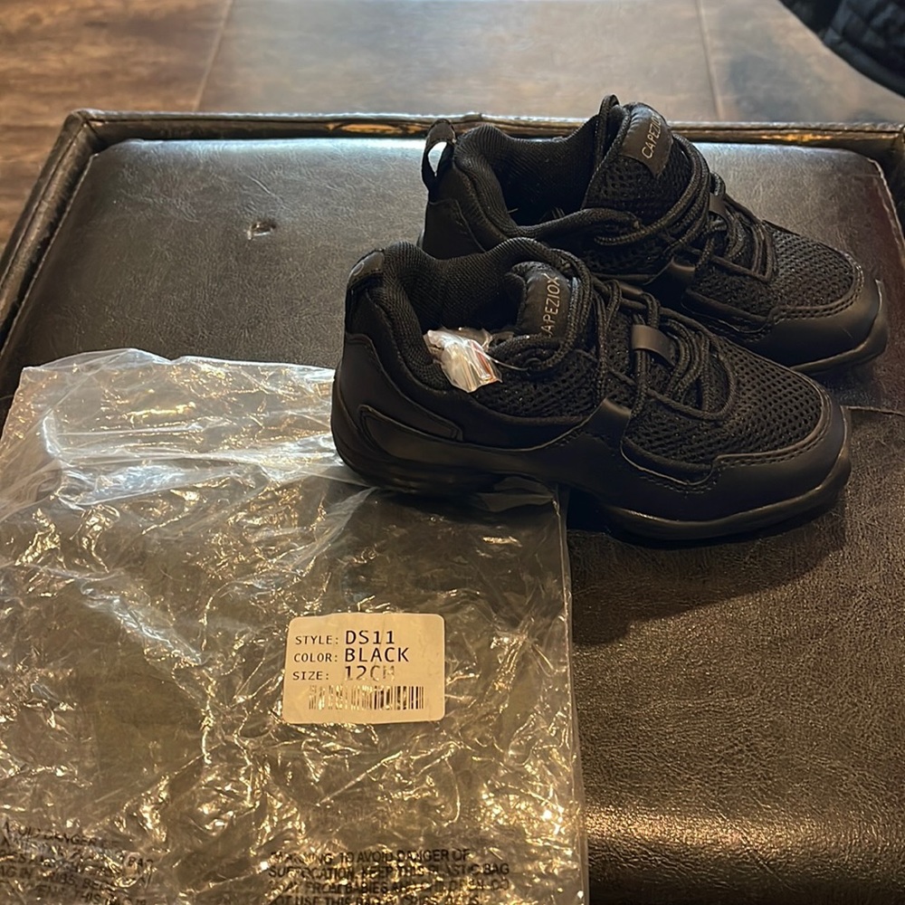 Capezio fierce dansneaker black size 12cm